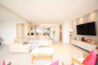 Apartamento, 3 quartos, 211 m² - Foto 4