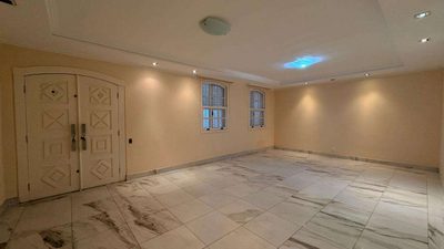 Casa, 4 quartos, 304 m² - Foto 1