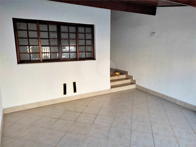 Sobrado, 3 quartos, 180 m² - Foto 2