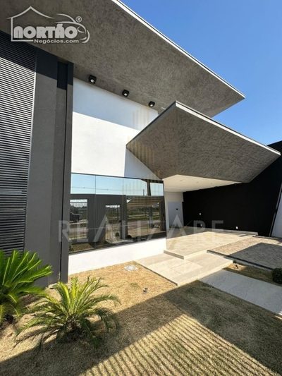 Casa, 3 quartos, 220 m² - Foto 1
