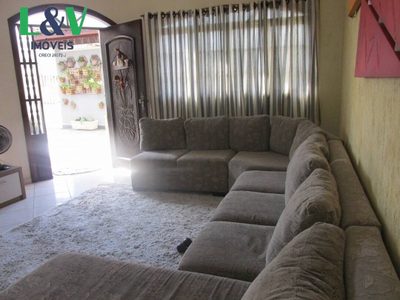 Casa, 3 quartos, 135 m² - Foto 1