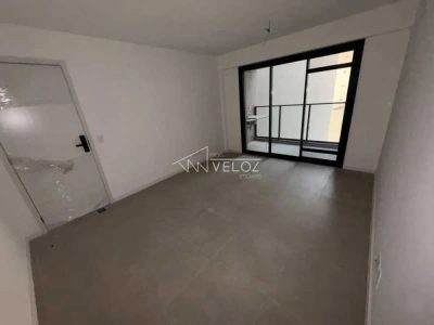 Apartamento, 1 quarto, 50 m² - Foto 1