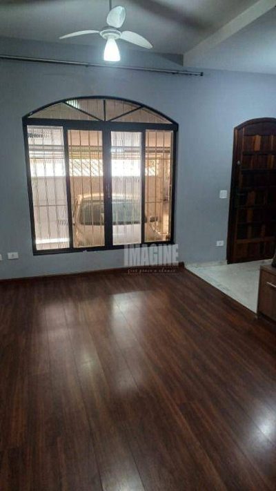 Sobrado, 3 quartos, 190 m² - Foto 2