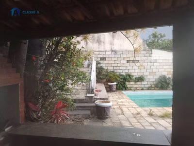 Casa, 4 quartos, 354 m² - Foto 1