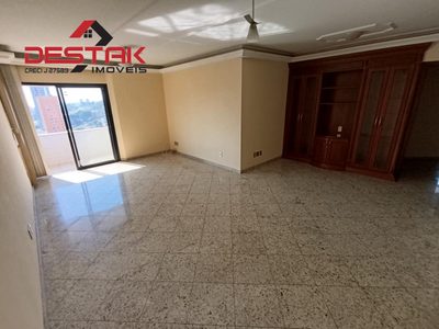 Apartamento, 3 quartos, 139 m² - Foto 1