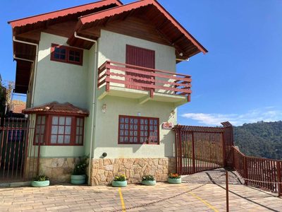 Sobrado, 4 quartos, 259 m² - Foto 1