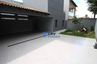 Casa, 4 quartos, 321 m² - Foto 2