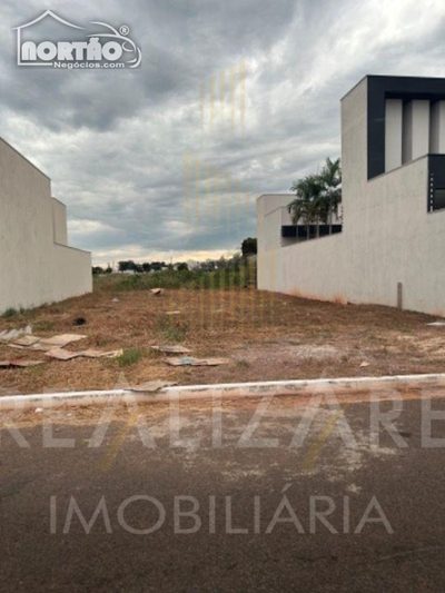 Casa, 301 m² - Foto 2