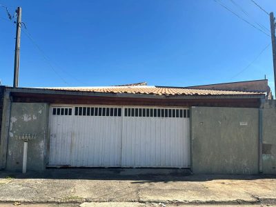 Casa, 2 quartos, 156 m² - Foto 1