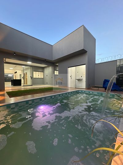 Casa, 3 quartos, 164 m² - Foto 1