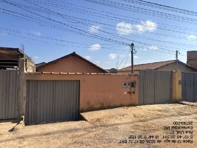 Casa, 2 quartos, 106 m² - Foto 1