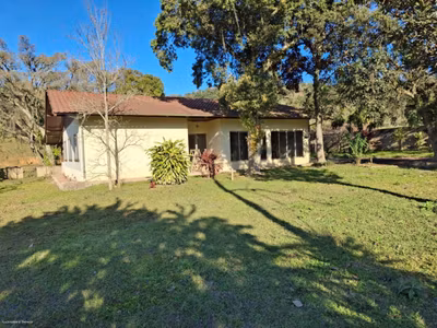 Chácara, 3 quartos, 1500 m² - Foto 1
