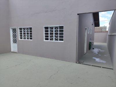Casa, 2 quartos, 56 m² - Foto 1