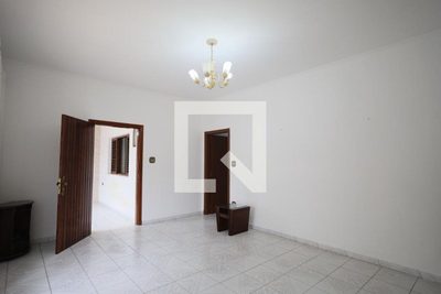 Casa, 2 quartos, 250 m² - Foto 2