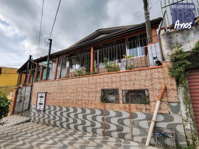 Casa, 3 quartos, 200 m² - Foto 1