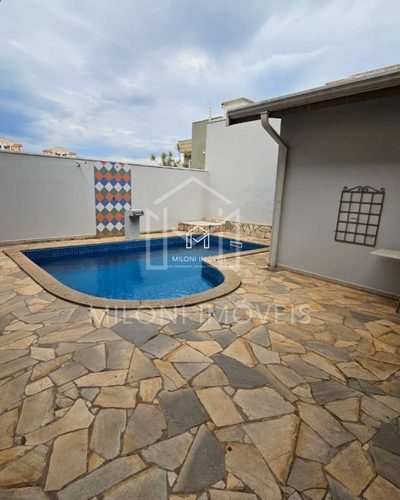 Casa, 4 quartos, 330 m² - Foto 1