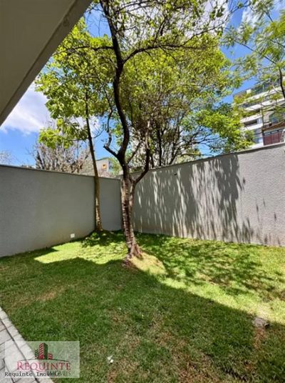 Sobrado, 3 quartos, 225 m² - Foto 1