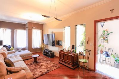 Casa, 4 quartos, 246 m² - Foto 3