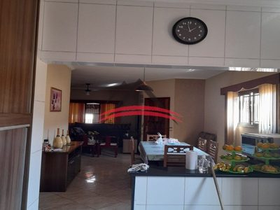 Casa, 3 quartos, 170 m² - Foto 3