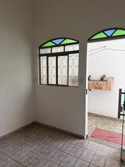 Casa, 2 quartos, 60 m² - Foto 1