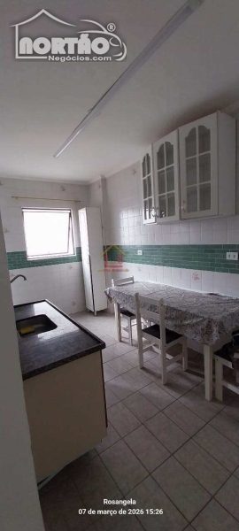 Casa, 2 quartos, 48 m² - Foto 1