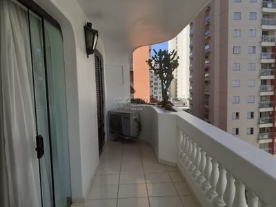 Apartamento, 3 quartos, 137 m² - Foto 1