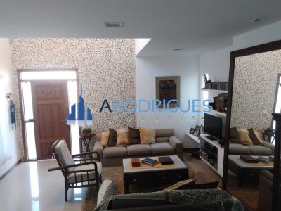 Casa, 4 quartos, 450 m² - Foto 1