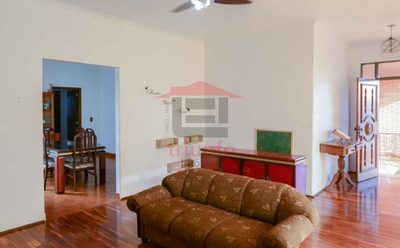 Casa, 4 quartos, 250 m² - Foto 3