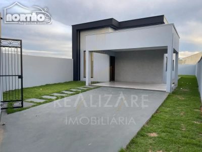 Casa, 4 quartos, 118 m² - Foto 1