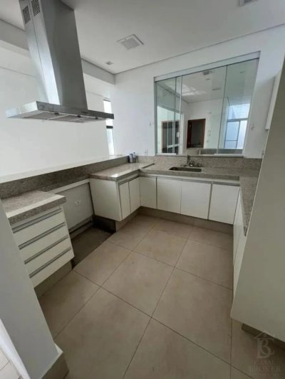 Casa, 3 quartos, 300 m² - Foto 3