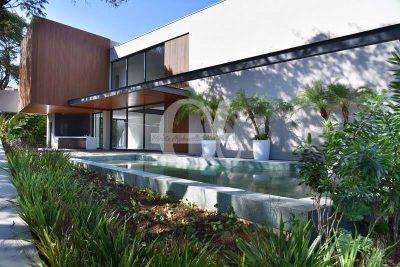 Casa, 4 quartos, 437 m² - Foto 1