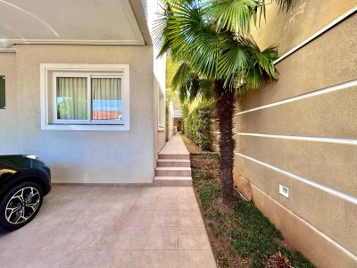 Sobrado, 4 quartos, 433 m² - Foto 1