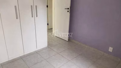 Apartamento, 2 quartos, 82 m² - Foto 4