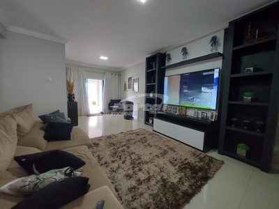 Casa, 3 quartos, 289 m² - Foto 4
