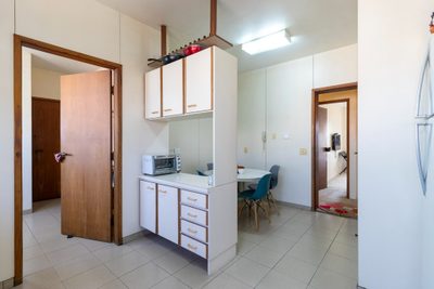 Apartamento, 4 quartos, 196 m² - Foto 5