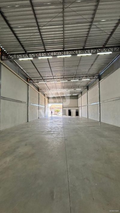 Casa, 1 quarto, 355 m² - Foto 1