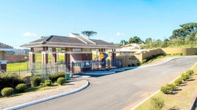 Loteamento e Condomínio, 303 m² - Foto 1