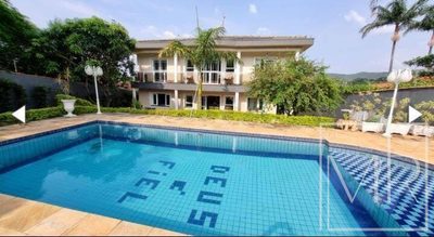 Casa, 6 quartos, 705 m² - Foto 1