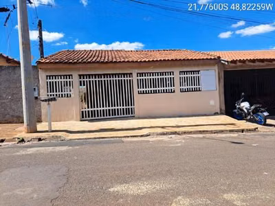 Casa, 2 quartos, 170 m² - Foto 1