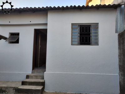 Casa, 2 quartos, 155 m² - Foto 1