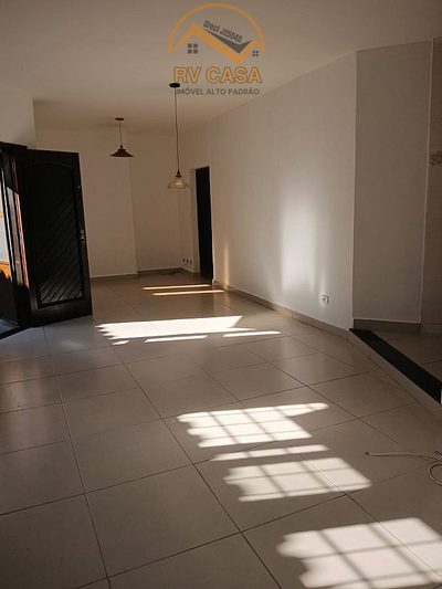 Casa, 3 quartos, 230 m² - Foto 4