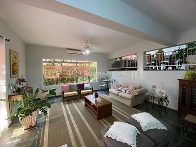 Casa, 4 quartos, 268 m² - Foto 1