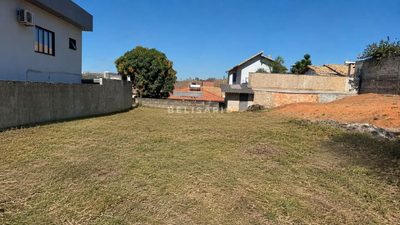 Loteamento e Condomínio, 360 m² - Foto 1