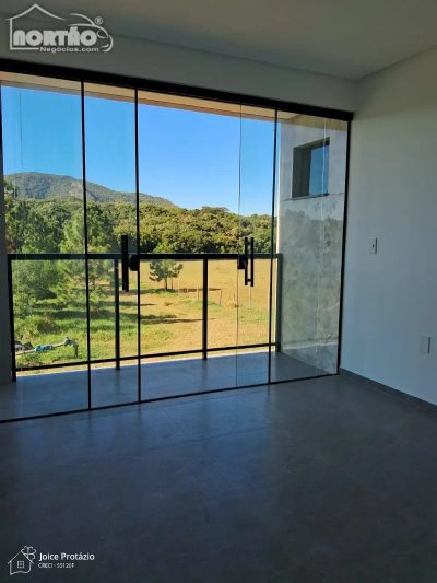 Casa, 4 quartos, 156 m² - Foto 3