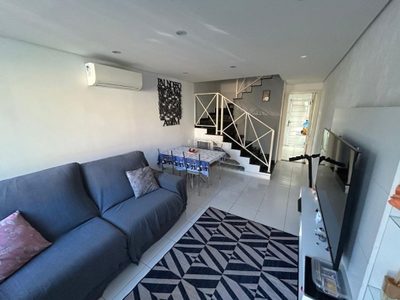 Casa de Condomínio, 2 quartos - Foto 1
