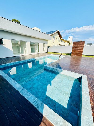 Casa, 20 quartos, 311 m² - Foto 4