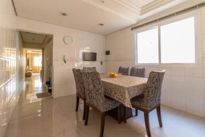 Sobrado, 4 quartos, 414 m² - Foto 1