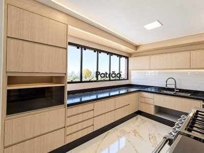 Apartamento, 4 quartos, 206 m² - Foto 1