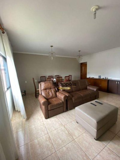 Casa, 3 quartos, 204 m² - Foto 1