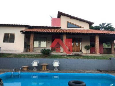 Chácara, 4 quartos, 1600 m² - Foto 1